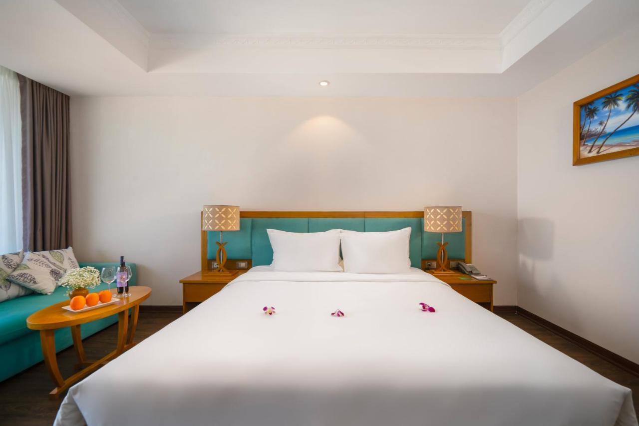 होटल Diamond Sea Da Nang